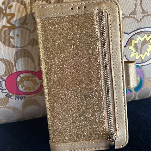 𝐆𝐎𝐋𝐃 𝐆𝐋𝐈𝐓𝐓𝐄𝐑𝐘 𝐏𝐇𝐎𝐍𝐄 𝐂𝐀𝐒𝐄 𝐂𝐀𝐑𝐃 𝐇𝐎𝐋𝐃𝐄𝐑 - Picture 3 of 11